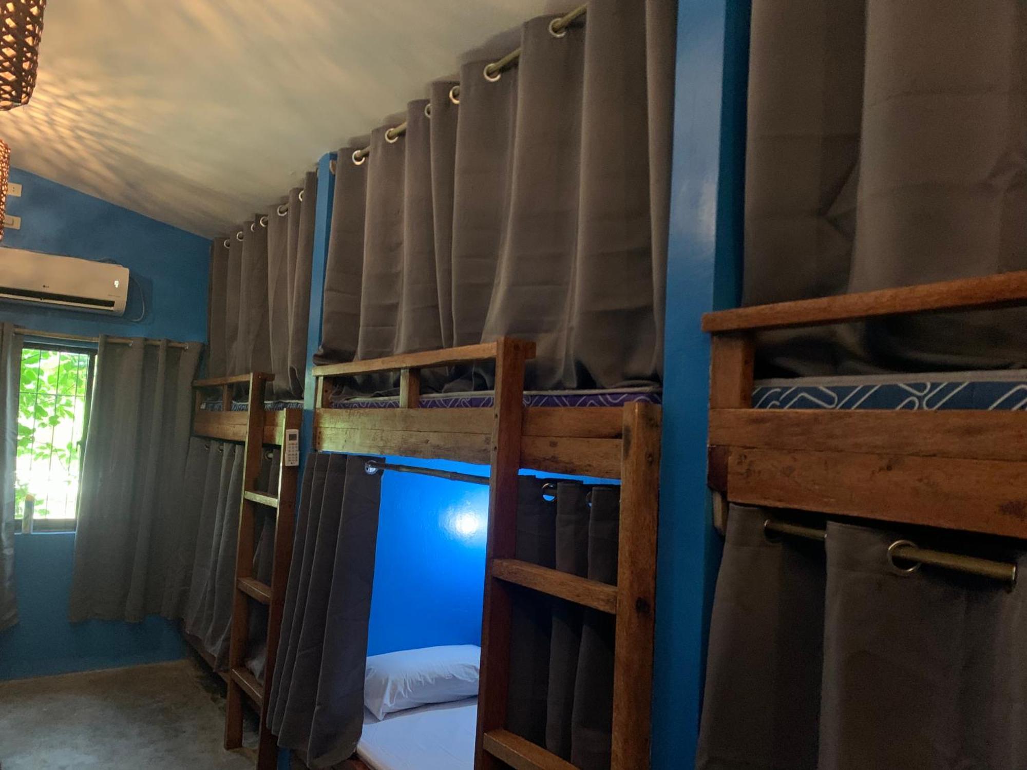 Jaydy Hostel General Luna  Ngoại thất bức ảnh