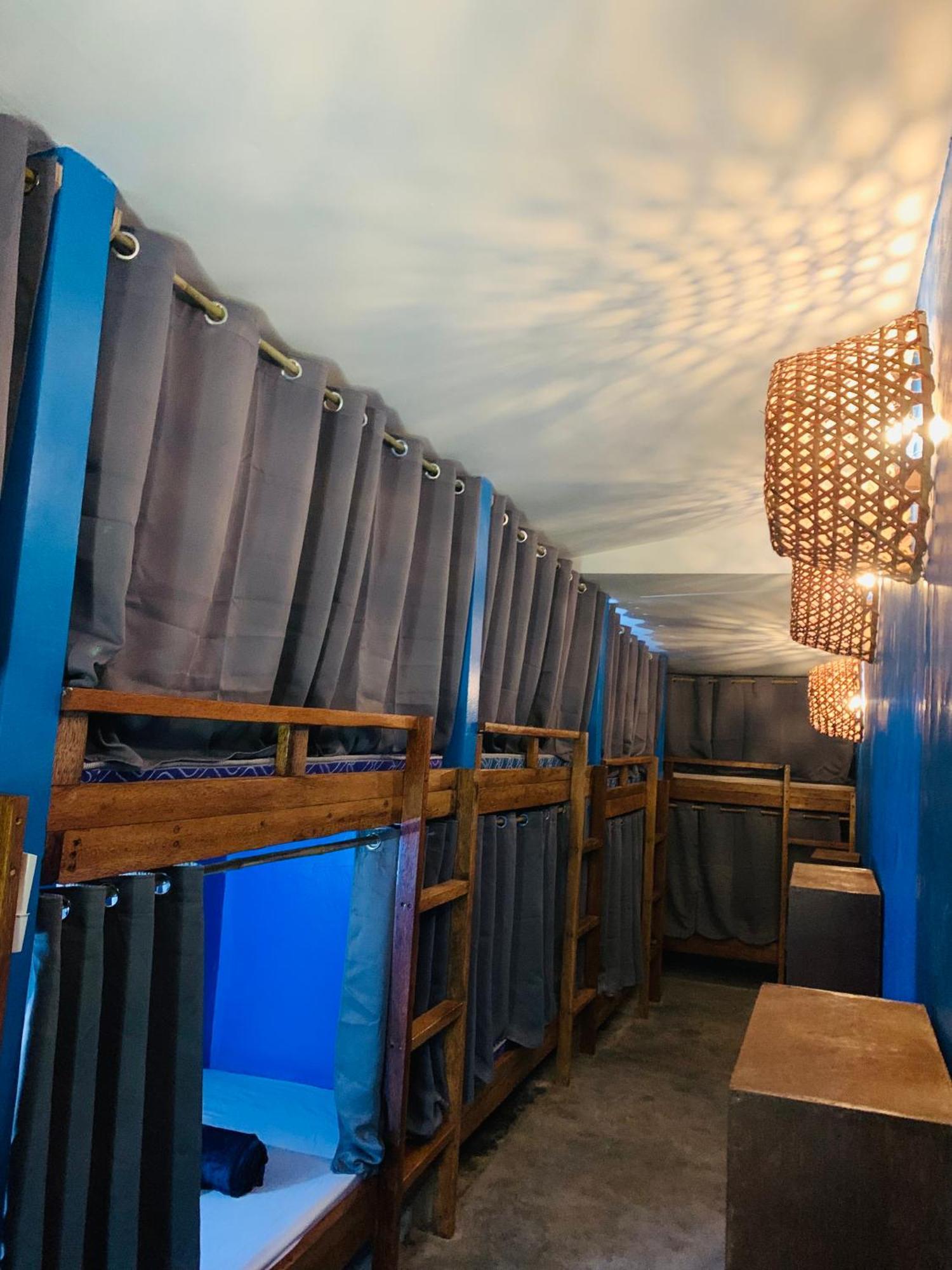 Jaydy Hostel General Luna  Ngoại thất bức ảnh