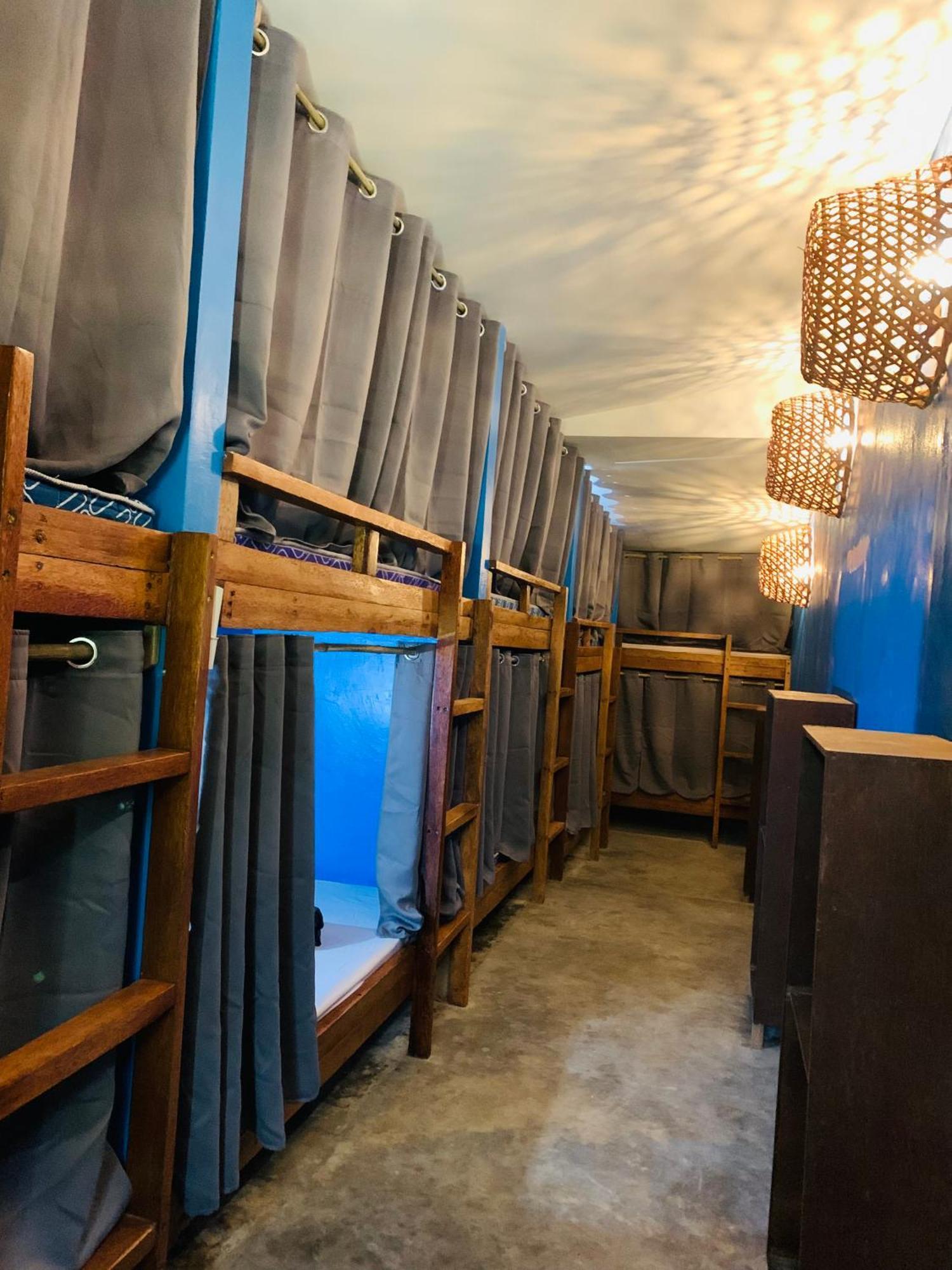 Jaydy Hostel General Luna  Ngoại thất bức ảnh